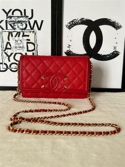 chanel small filigree flap